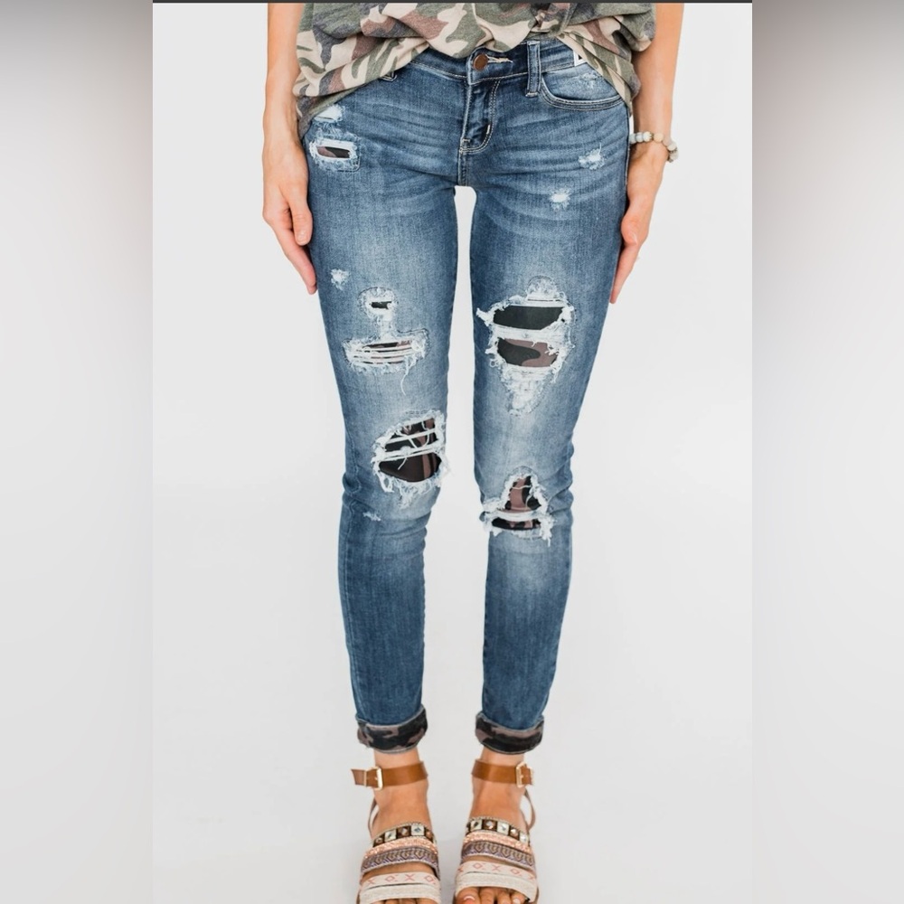 Judy Blue Skinny Fit Camp Patched Jeans